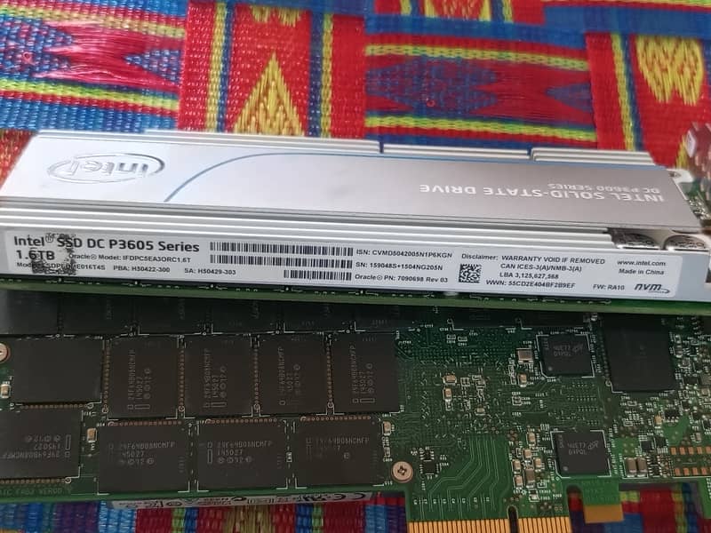 Intel 1.6 tb 1