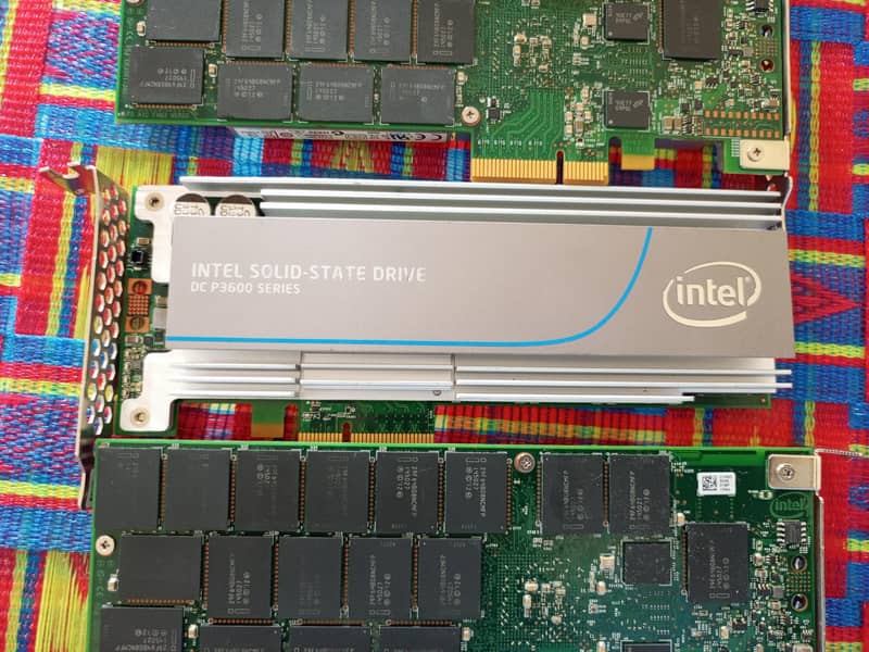 Intel 1.6 tb 2
