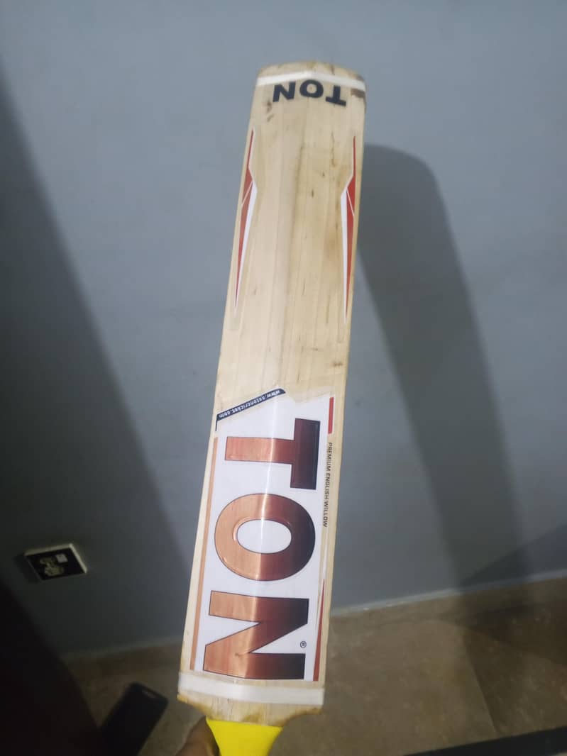 cricket Bat 2