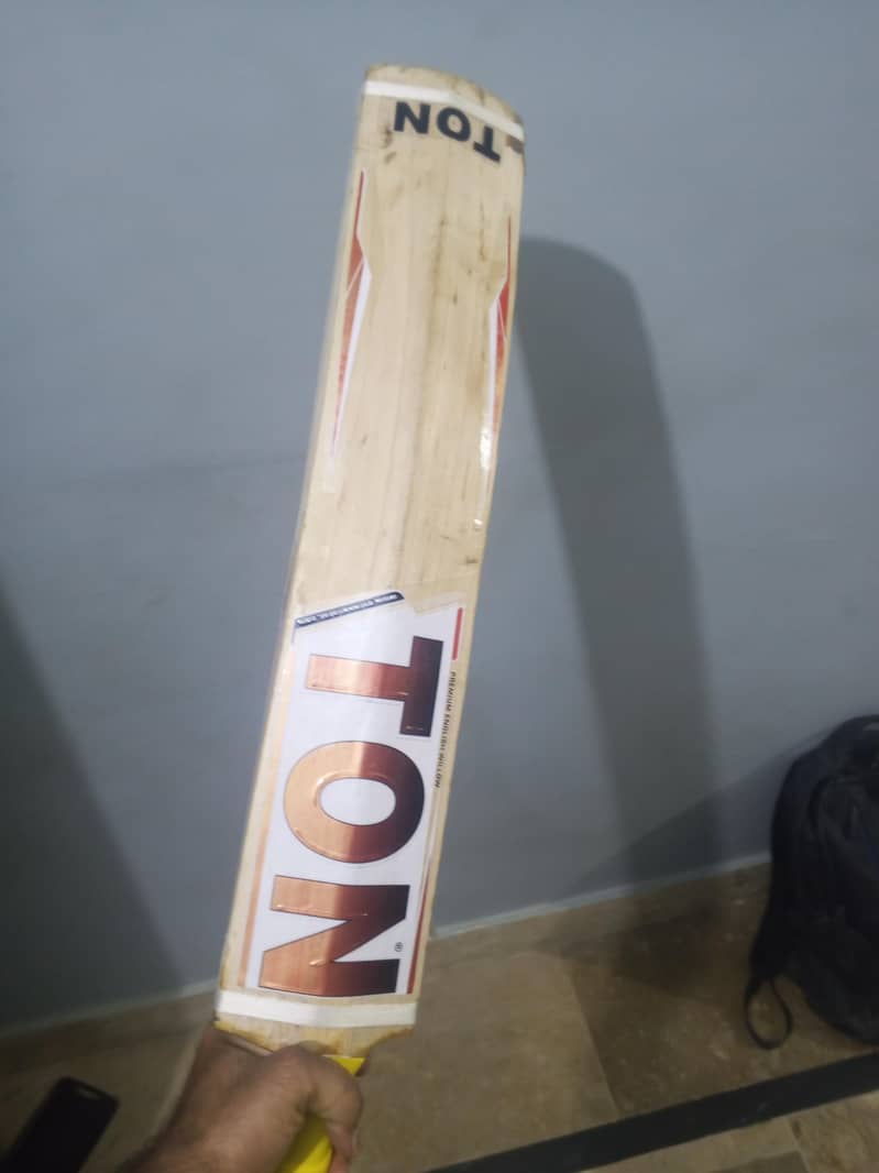 cricket Bat 3