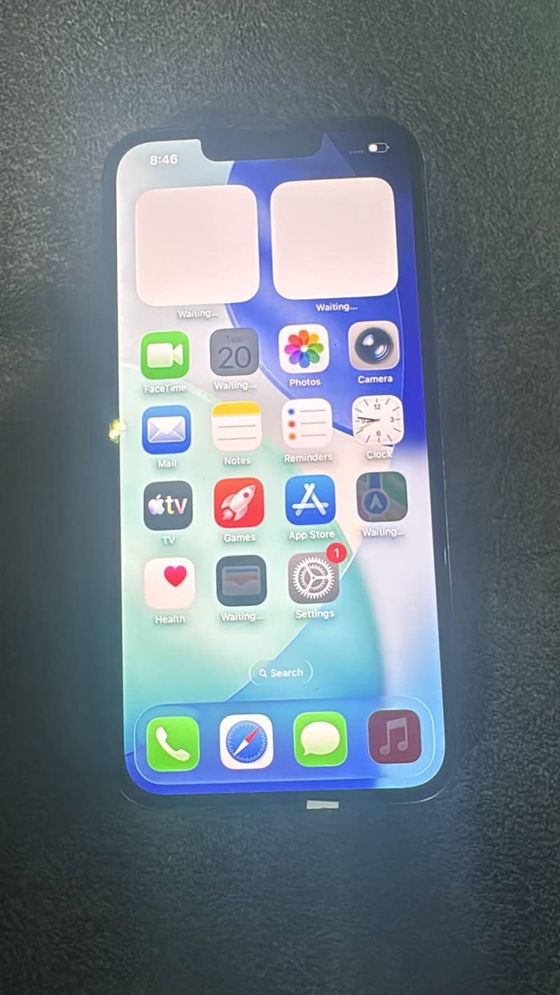 Apple iPhone 13 1
