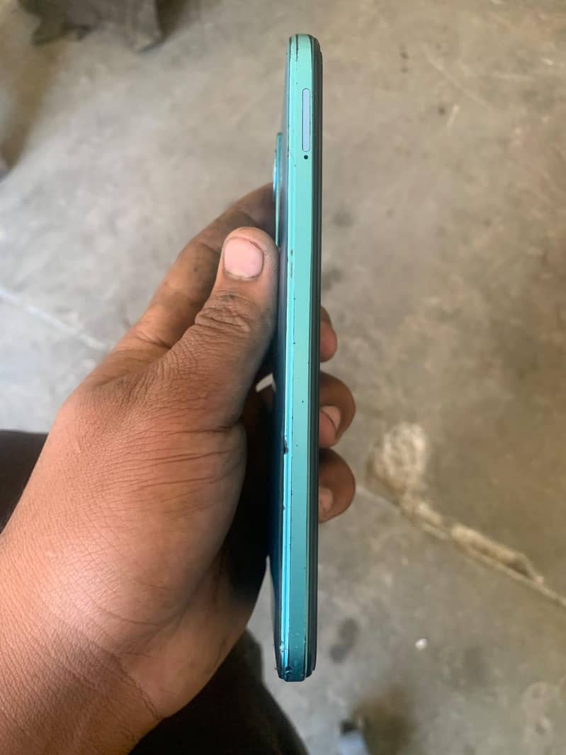 Infinix Note 11 4