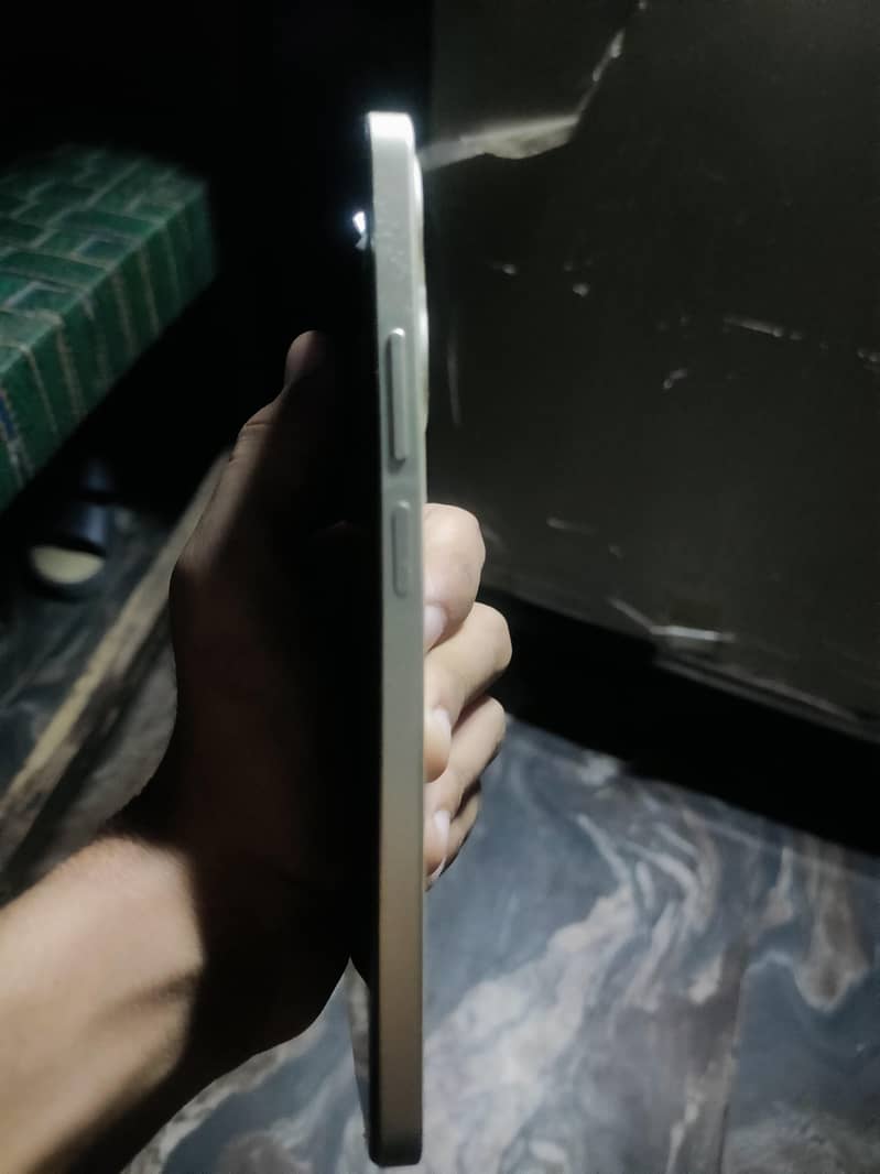 Realme C61 5
