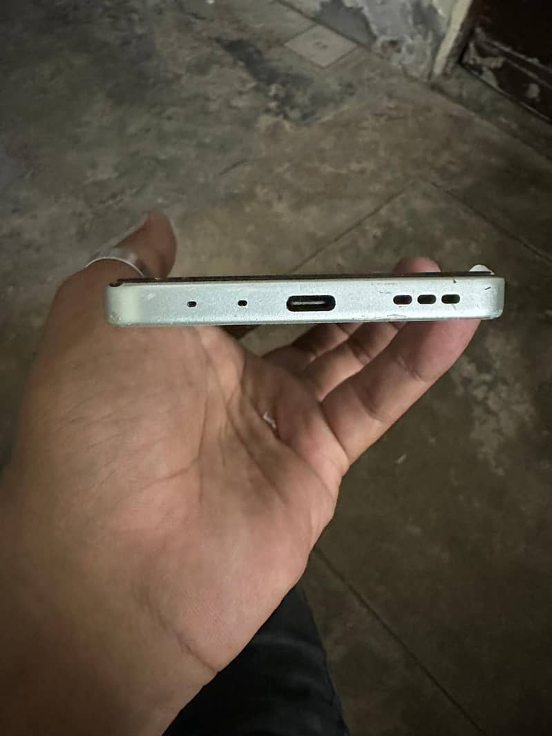 OPPO A5 Pro 1
