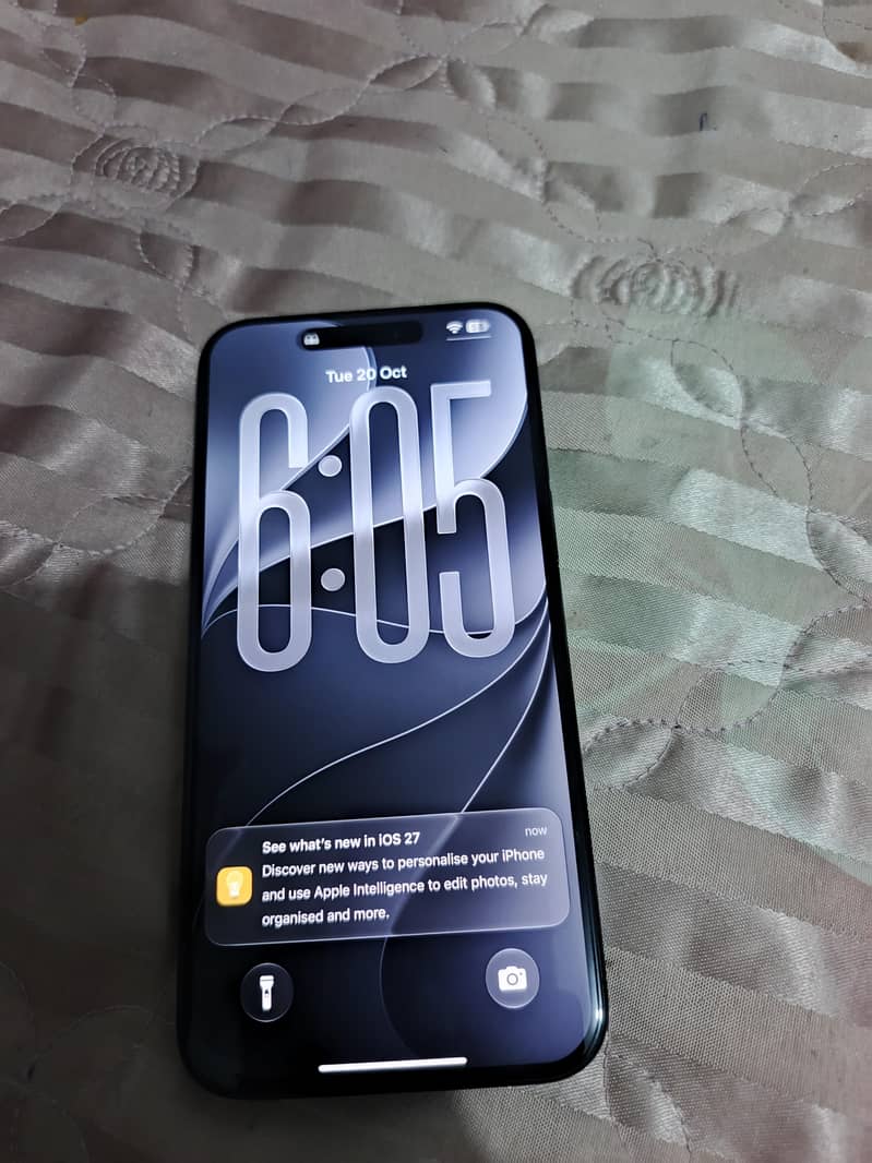 Apple iPhone 15 Pro Max 0