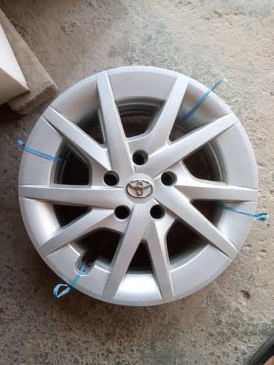 Prius Alpha 16 Size ORIGINAL Japane Wheel Covers FRESH Set Delivery