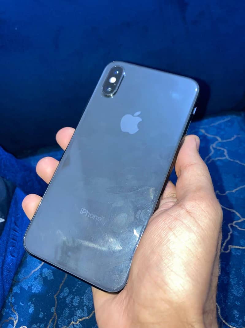 Apple iPhone XS 0