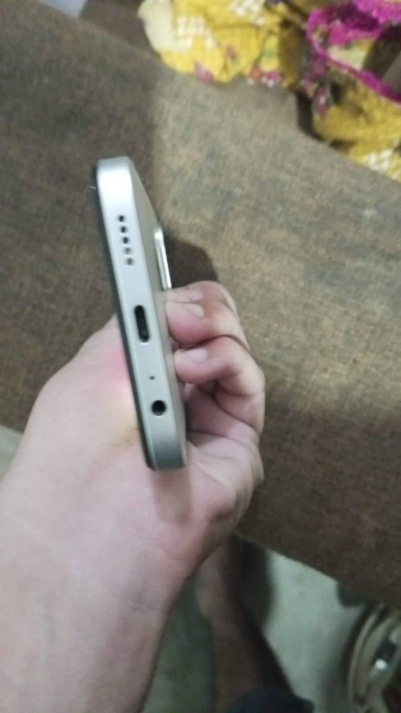 Honor 6C 3