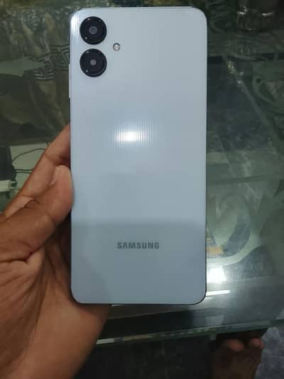 Samsung Mobile A06