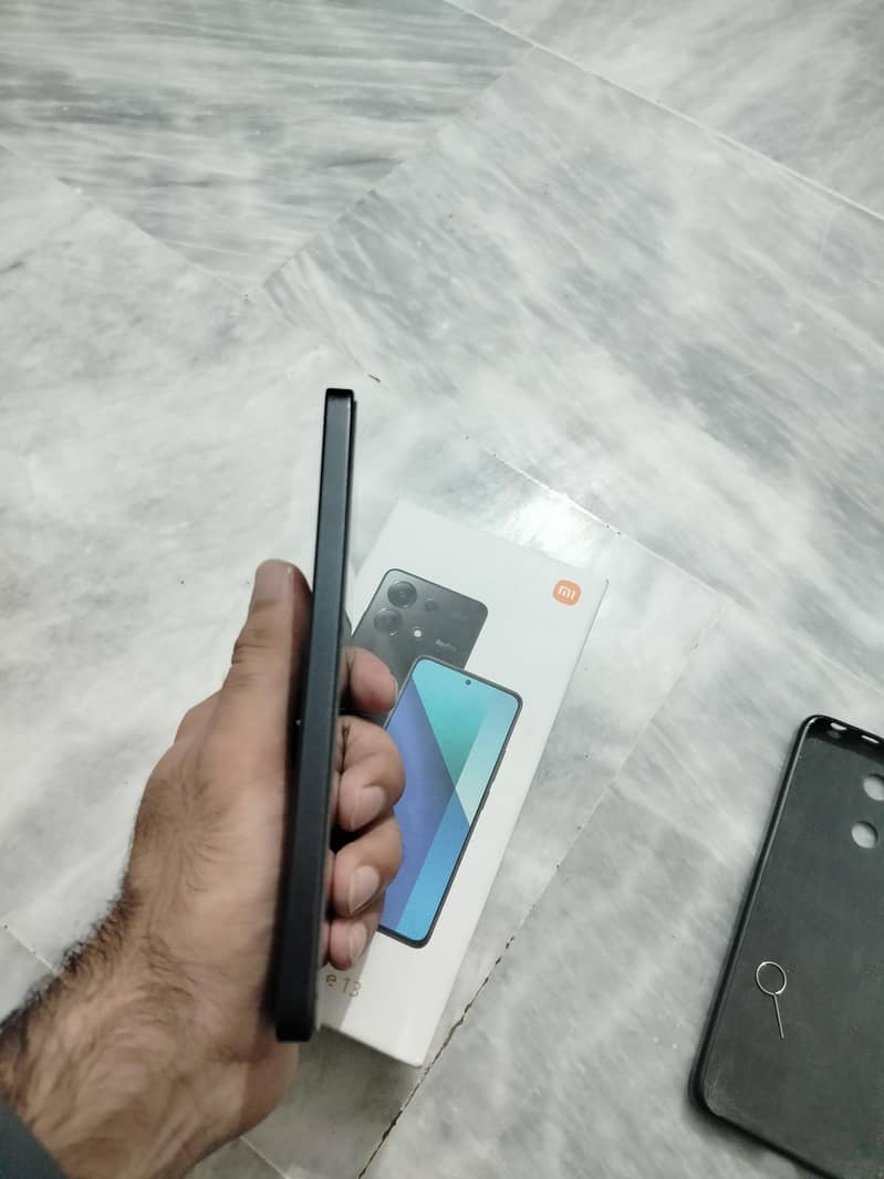 Xiaomi Redmi Note 13 3