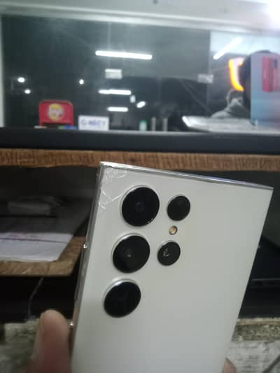 Samsung Mobile S22 Ultra