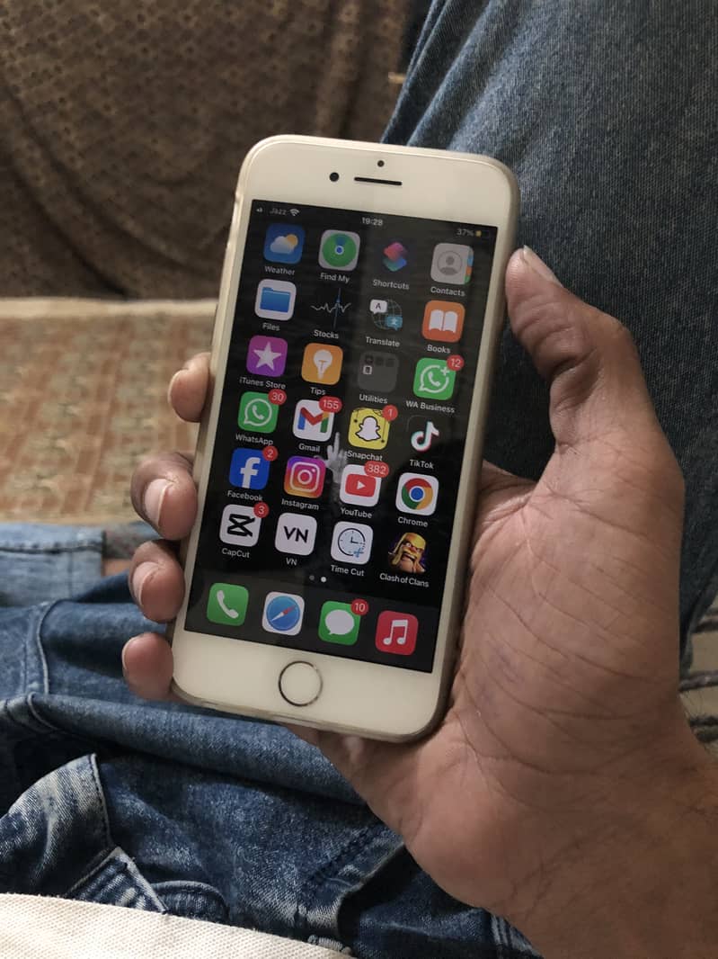 Apple iPhone 7 FU 0