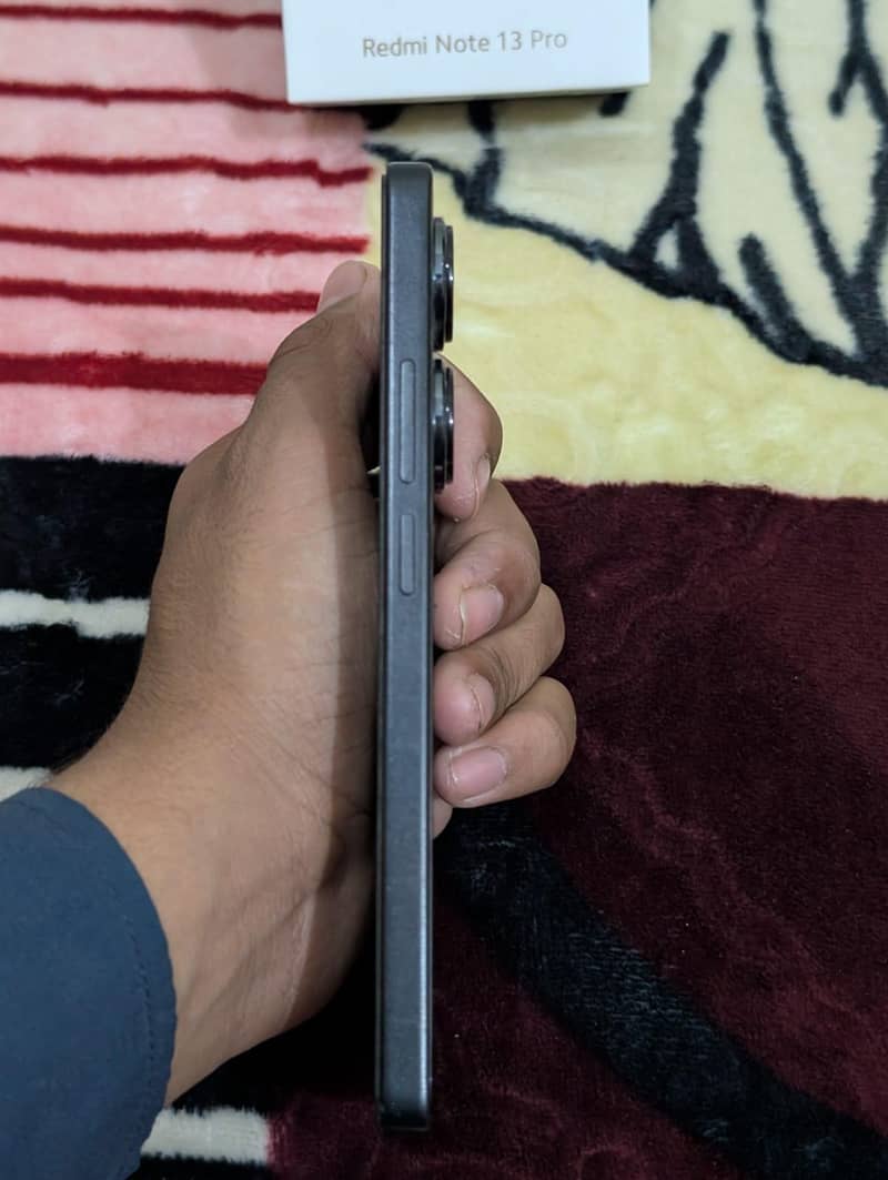 Realme 13 Pro 3
