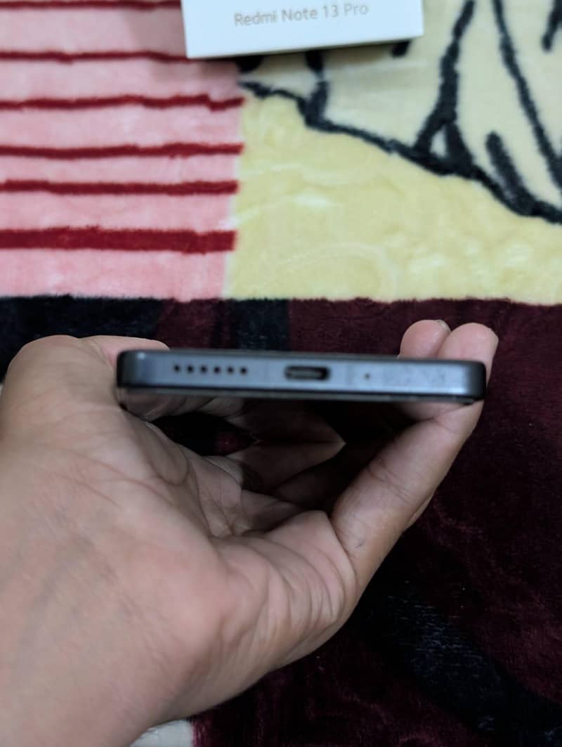 Realme 13 Pro 7