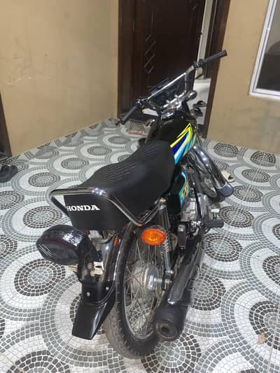 Cg 125 2025.2026 model