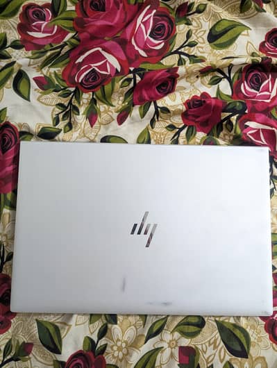 HP ELITEBOOK 840 G8 UP FOR SALE