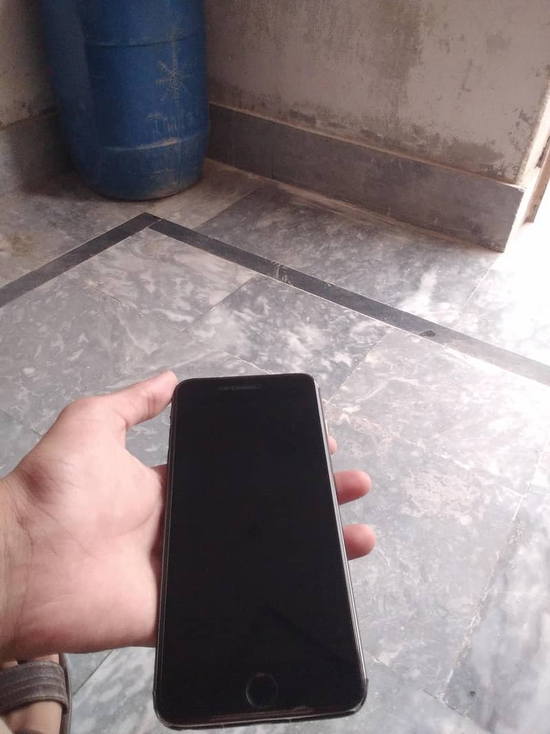 Apple iPhone 6 Plus 6
