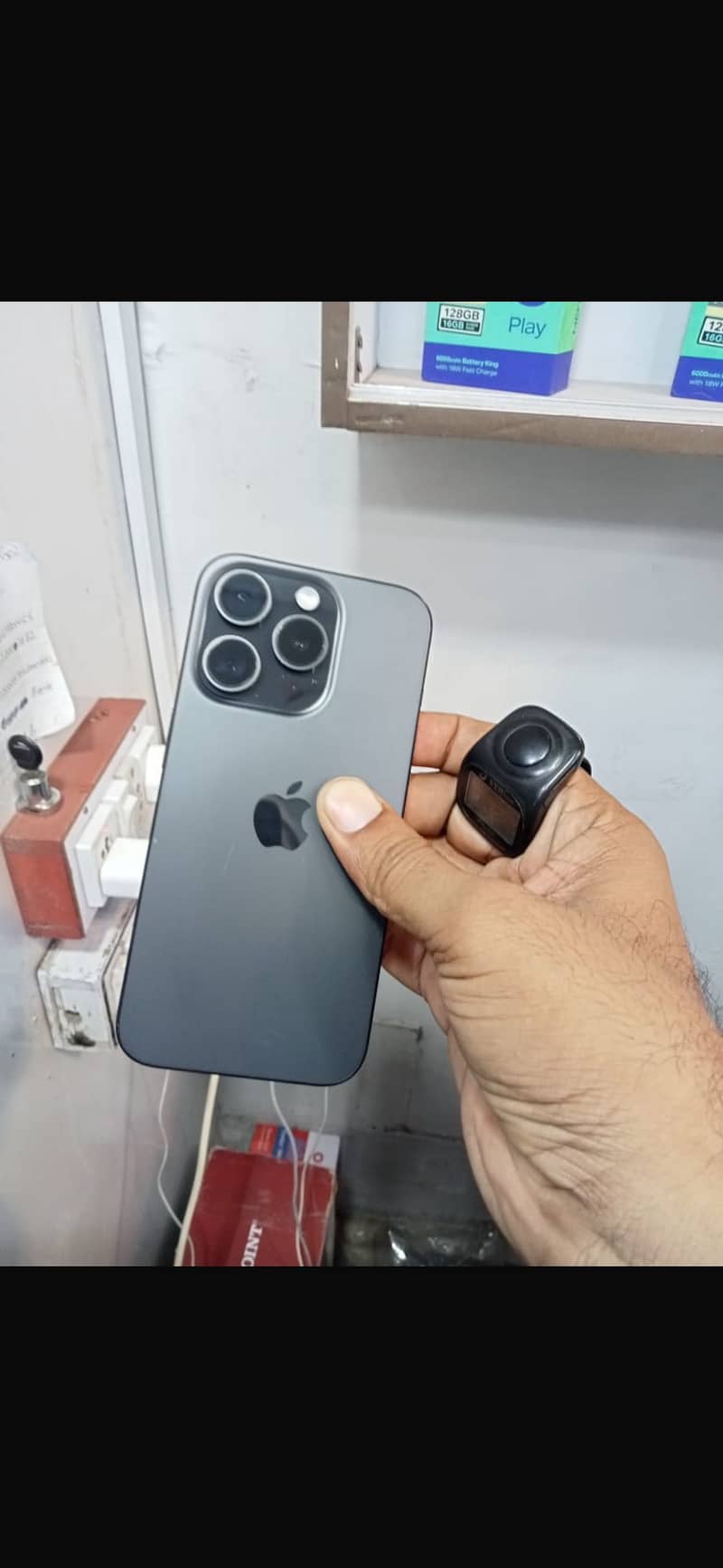 Apple iPhone 15 Pro 1