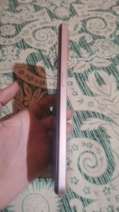 OPPO F21 Pro