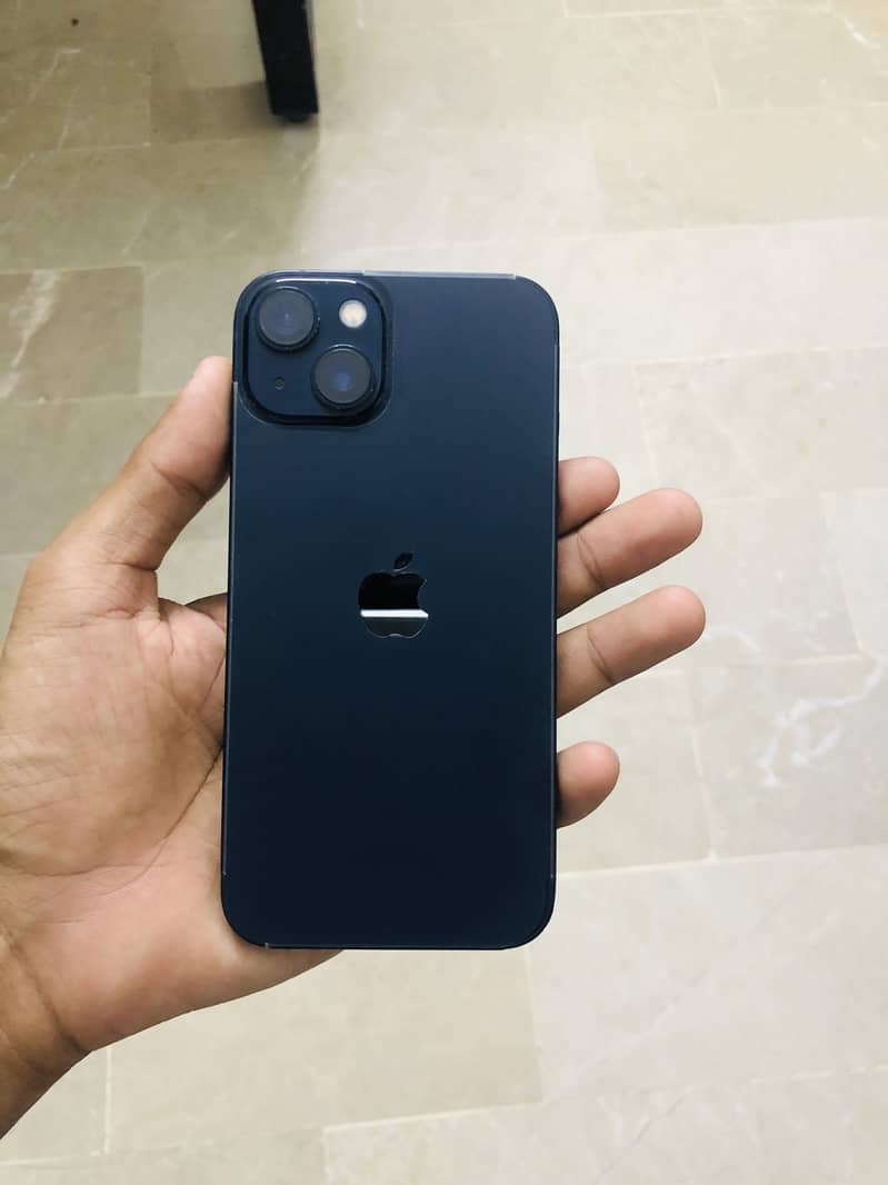 Apple iPhone 13 1
