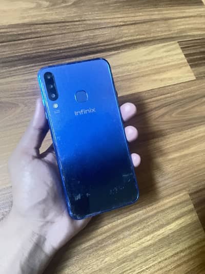 Infinix S4 4/64 with box