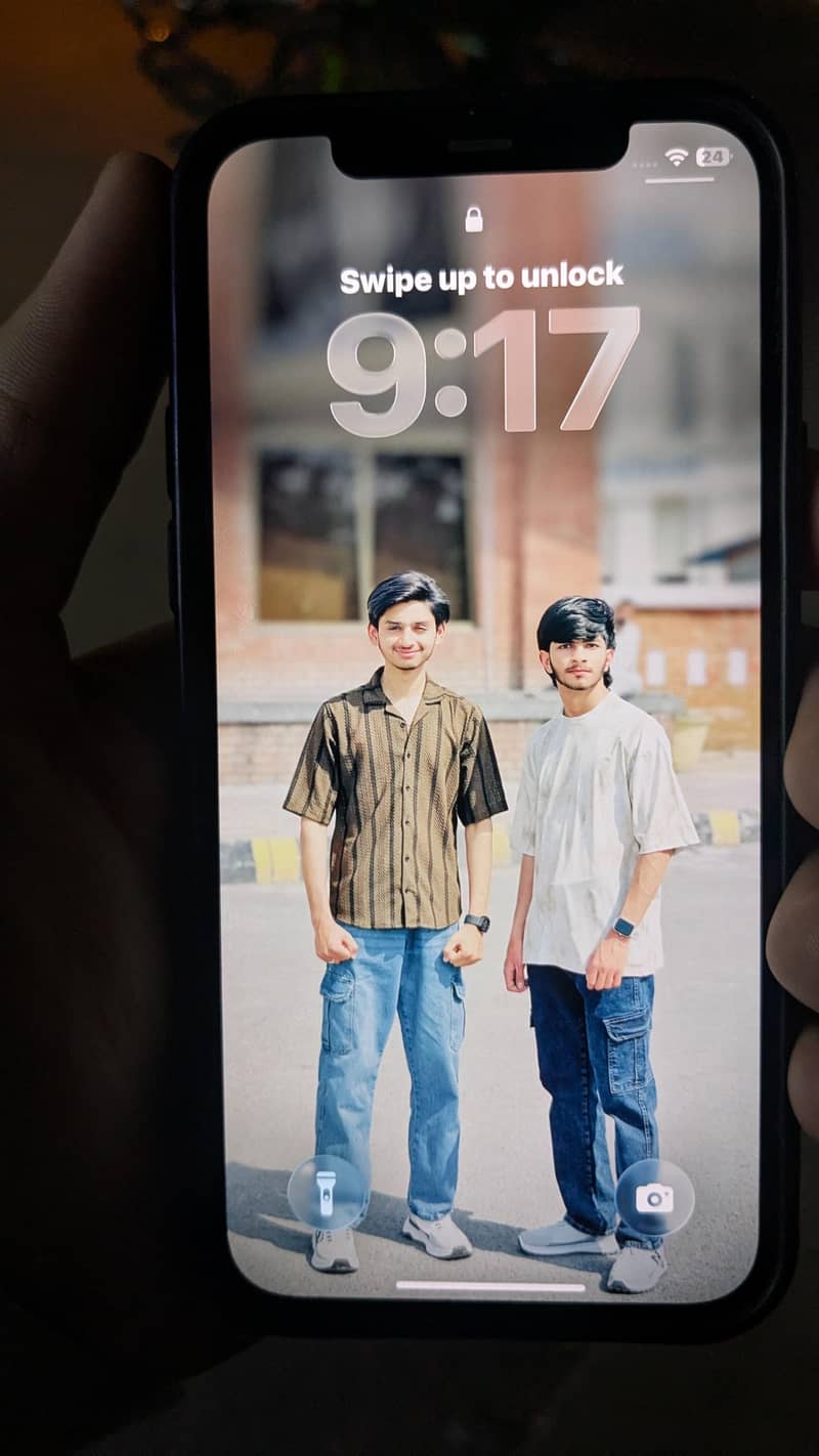 Apple iPhone 12 0