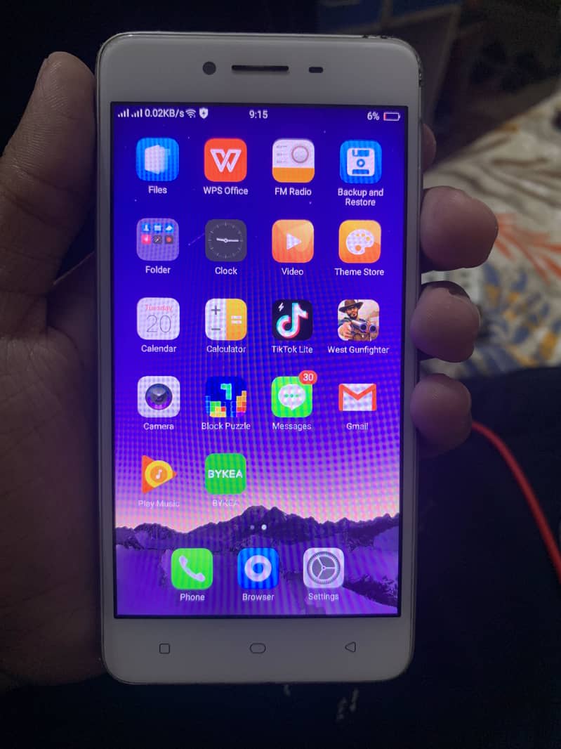 OPPO A37 2