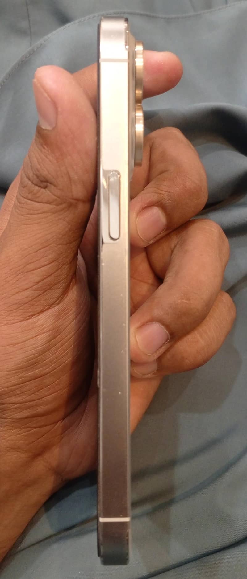 Apple iPhone 13 Pro 3