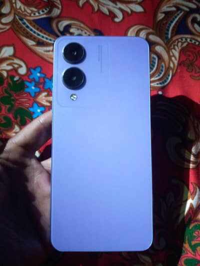 Vivo Y 17s