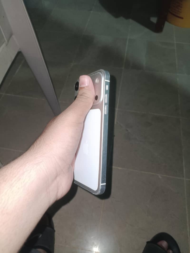 iPhone XR converted 5