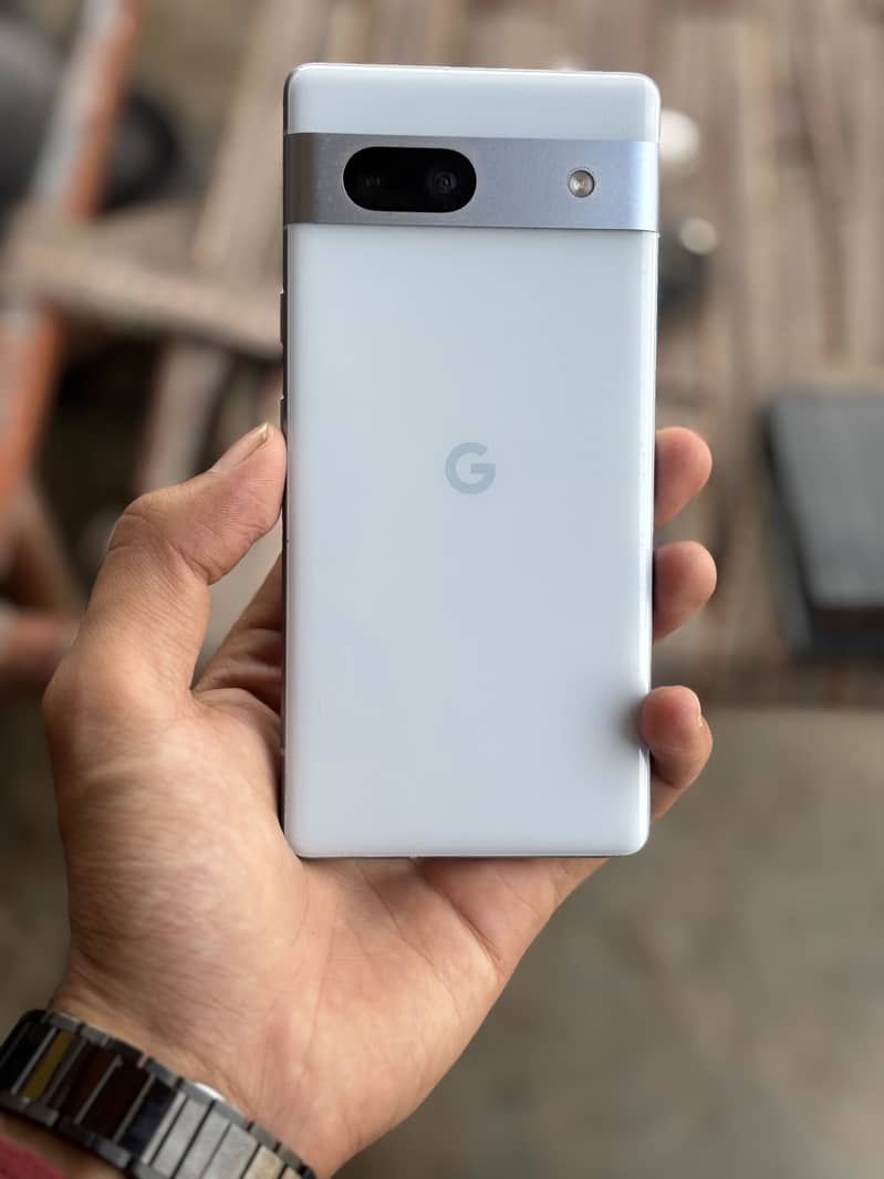 Google Pixel 7a 1
