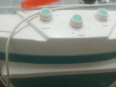 urgent sale hai room ice coler