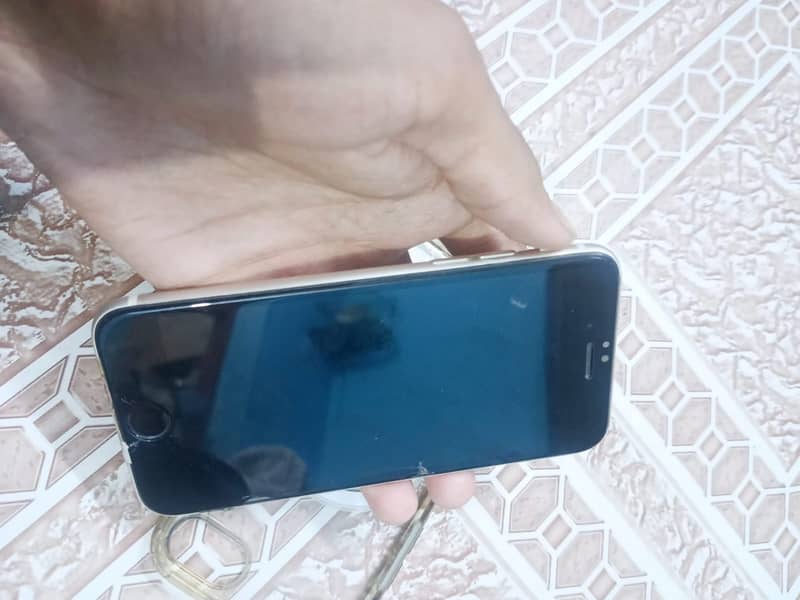 Apple iPhone SE 3rd 1
