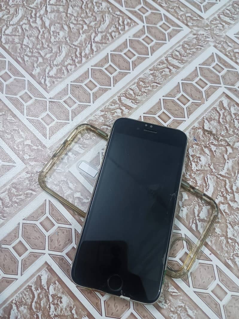 Apple iPhone SE 3rd 2