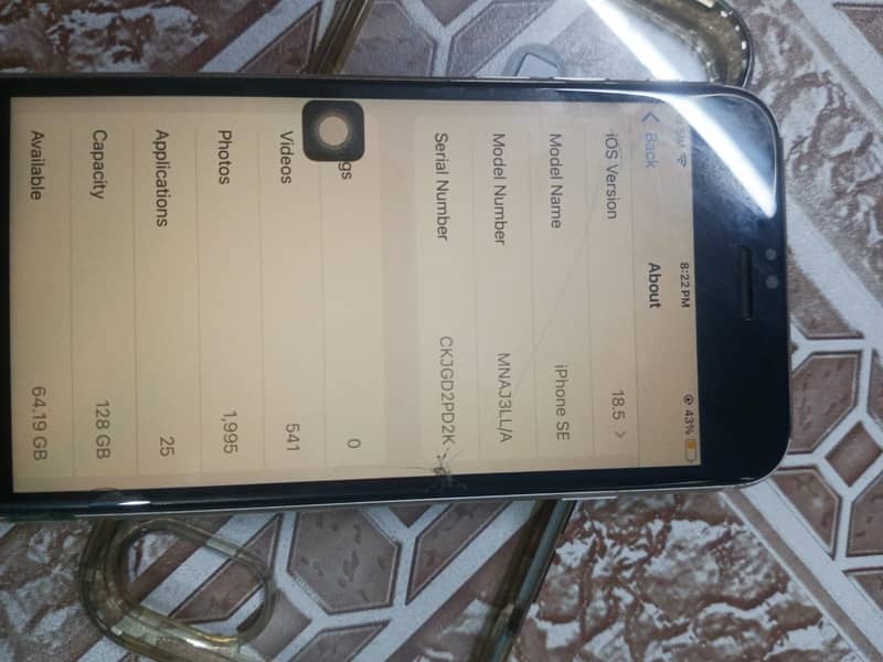 Apple iPhone SE 3rd 6