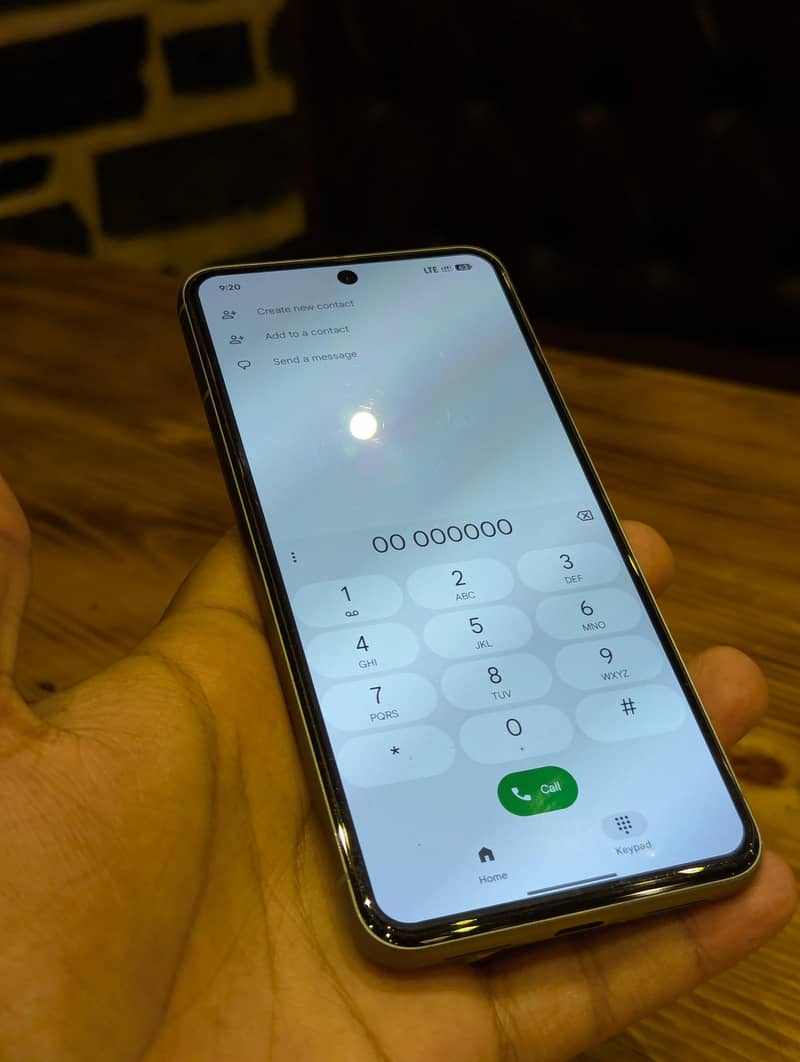 Google Pixel 8 6