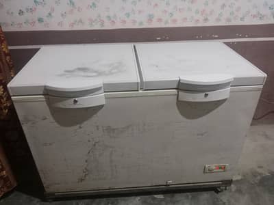 for sale Dawlance freezer