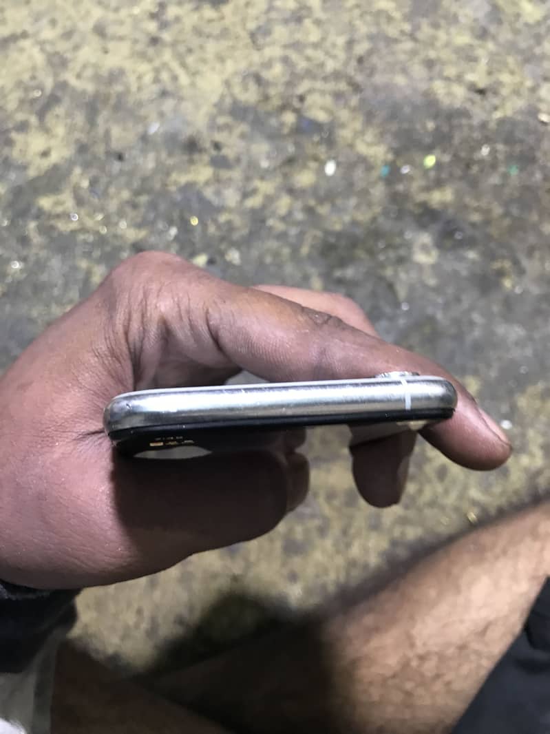 Apple iPhone XS 2