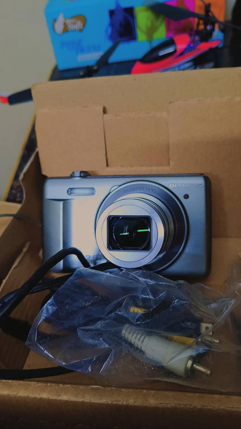 Olympus 16 Megapixels Digital Camera 4
