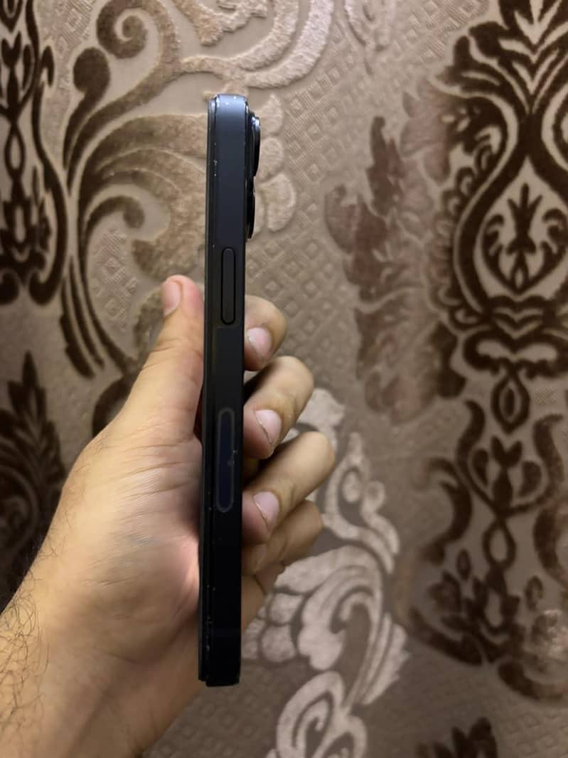 Apple iPhone 14 5