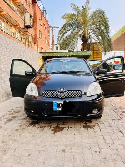 Toyota Vitz 2004