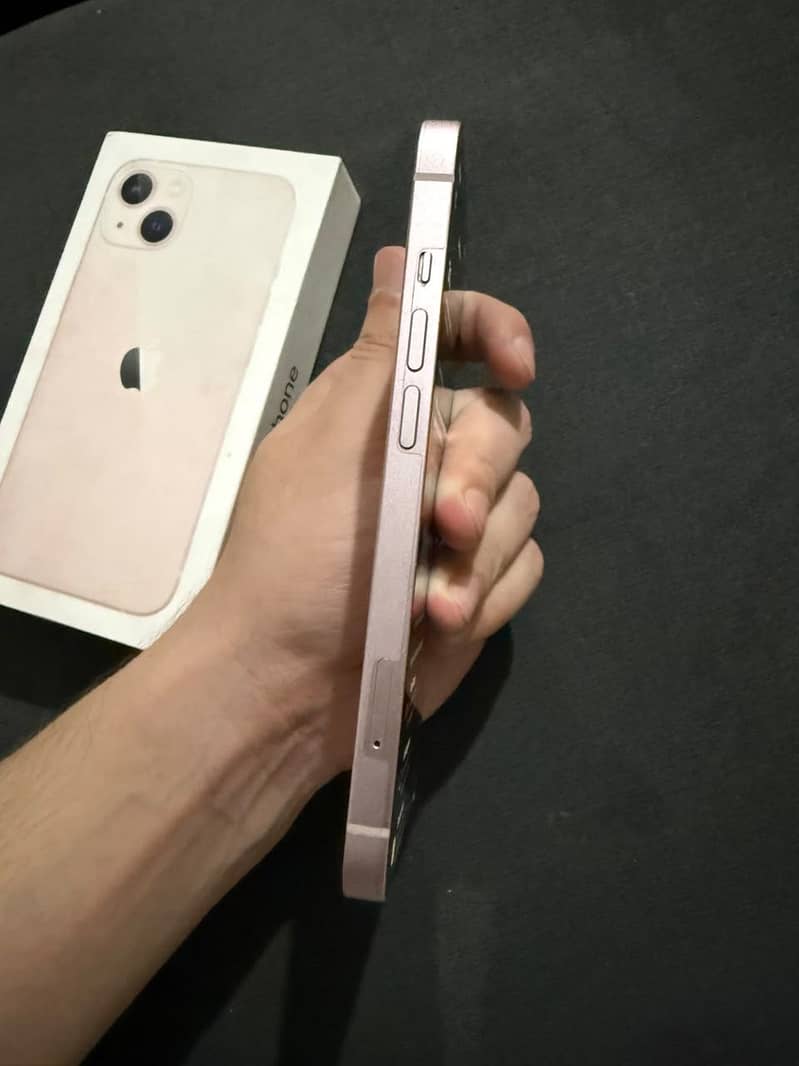 iPhone 13 jv 1