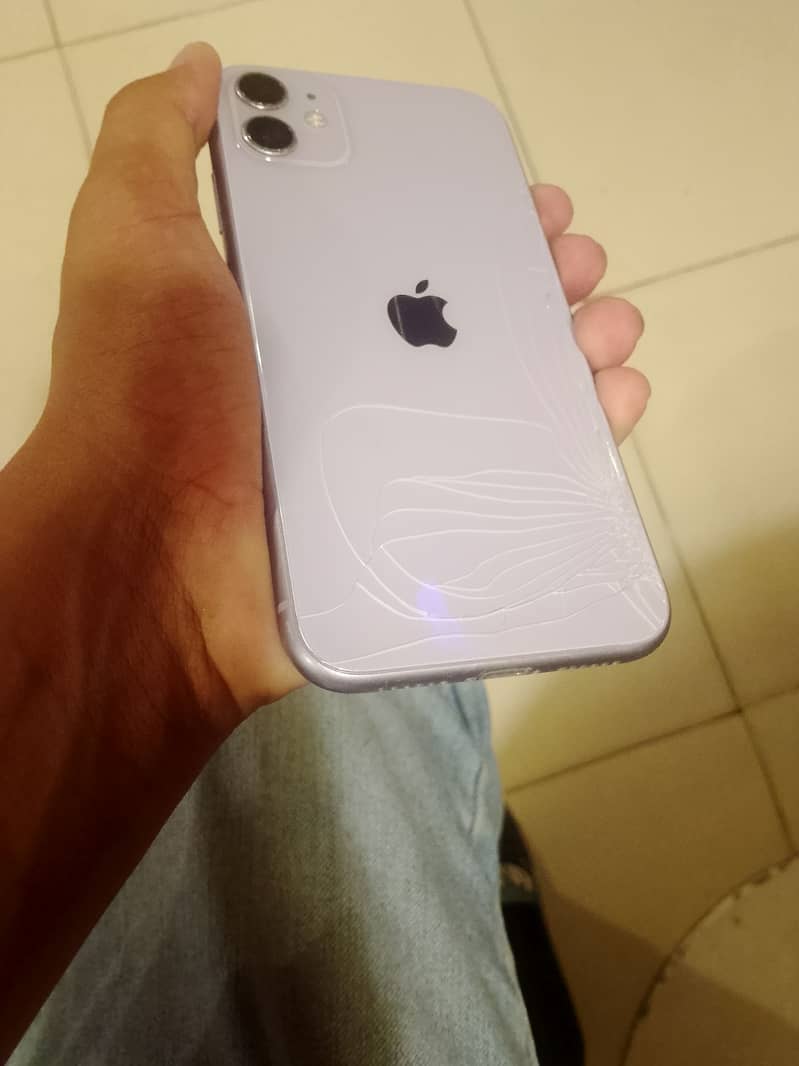 Apple iPhone 11 5