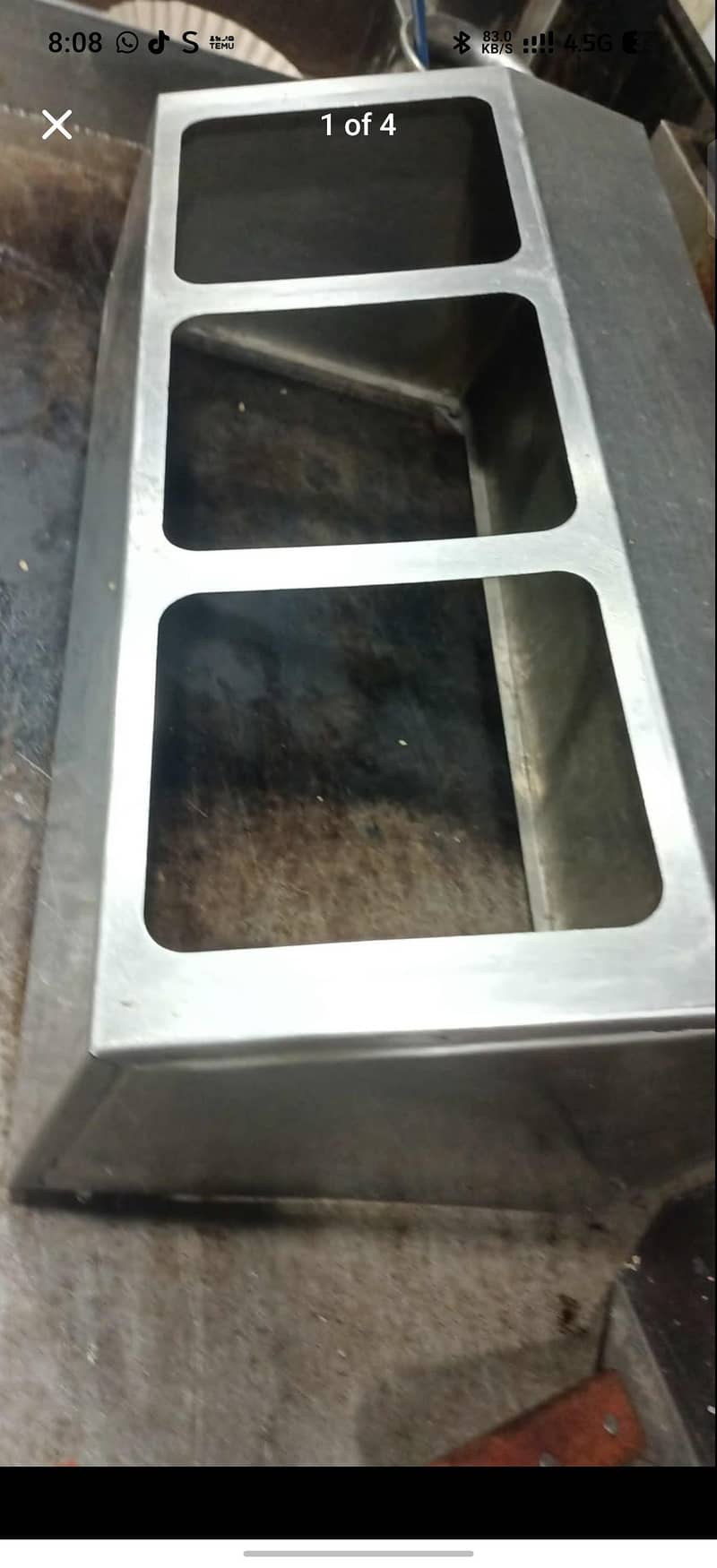 maxi Pan stand 3