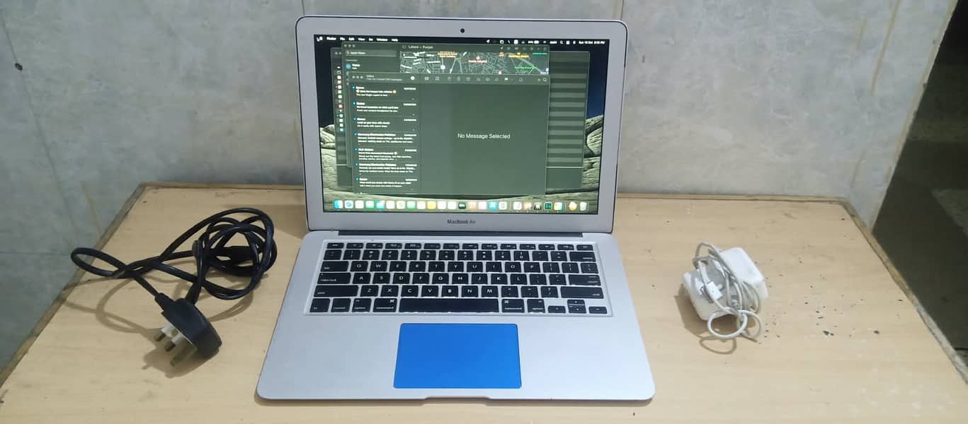 Apple 2013 Mac Installed 0