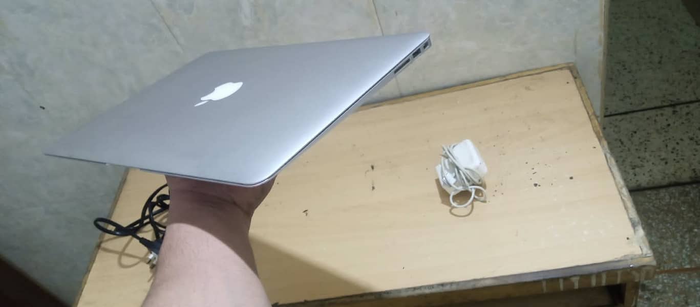 Apple 2013 Mac Installed 1