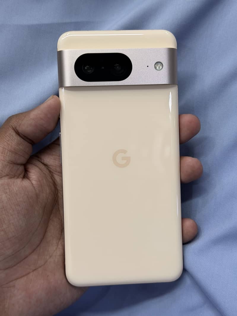 Google Pixel 8 3