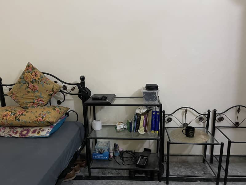 Iron bed set 3