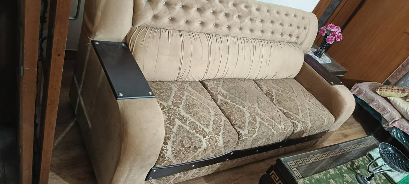 Sofa Set 0