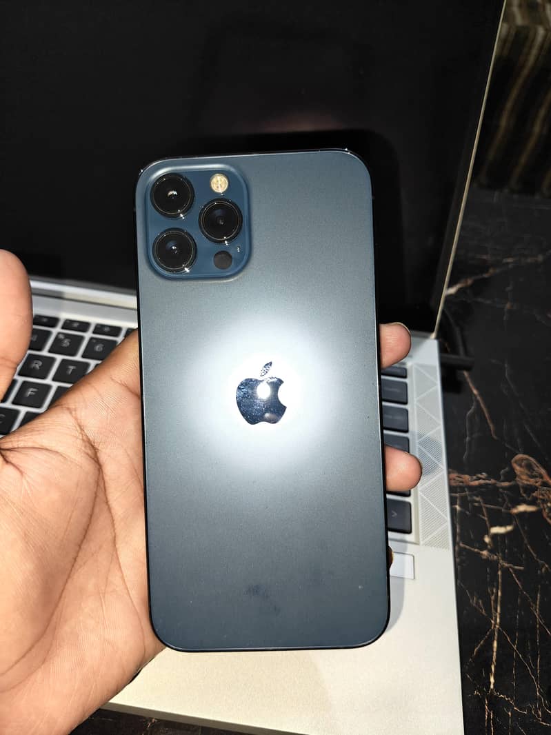 Apple iPhone 12 Pro Max 0